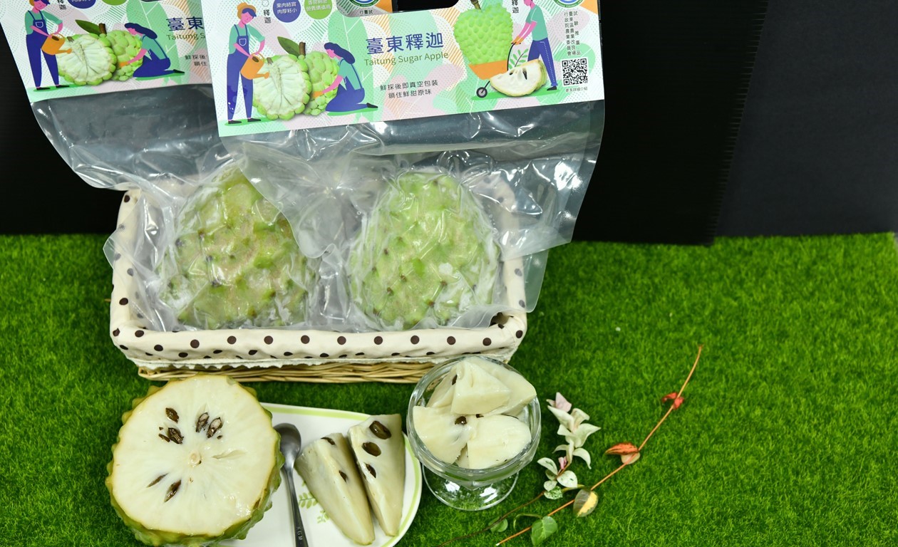 番荔枝策略聯盟開發出鳳梨釋迦全果冷凍新型態產品與高端市場酒品，創新拓展市場。
